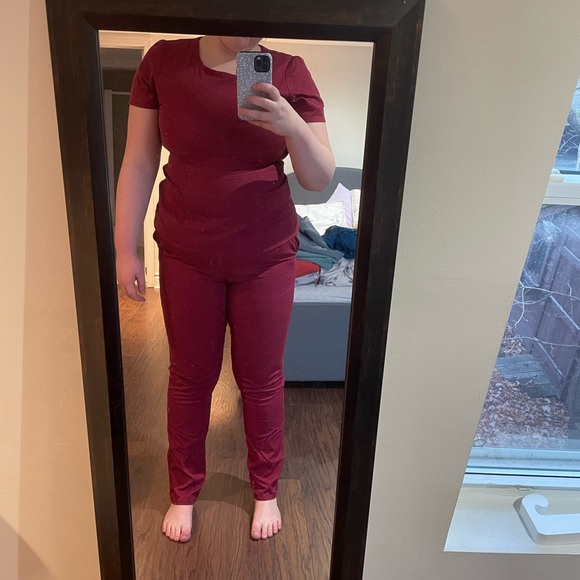 Scrub set - Picture 1 of 3